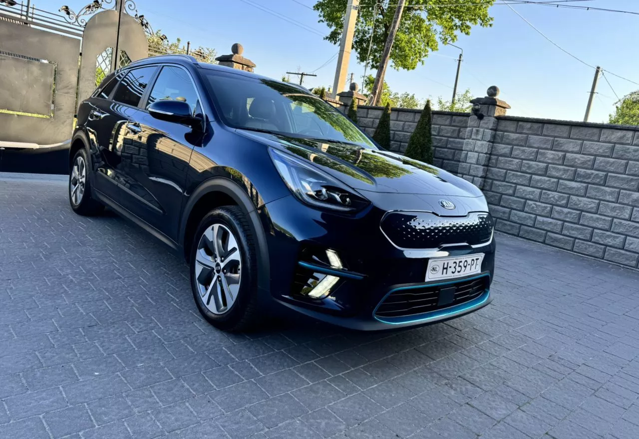 Kia Niro  64 kWh 2019121