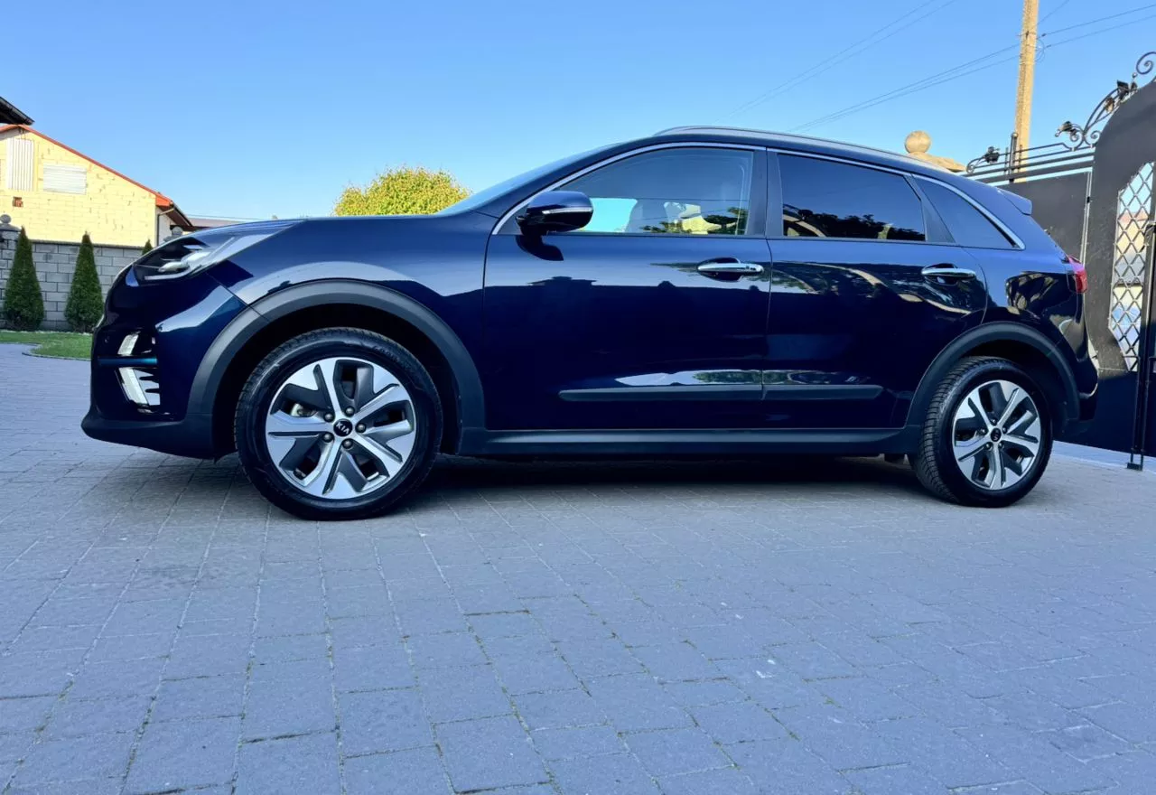 Kia Niro  64 kWh 2019181