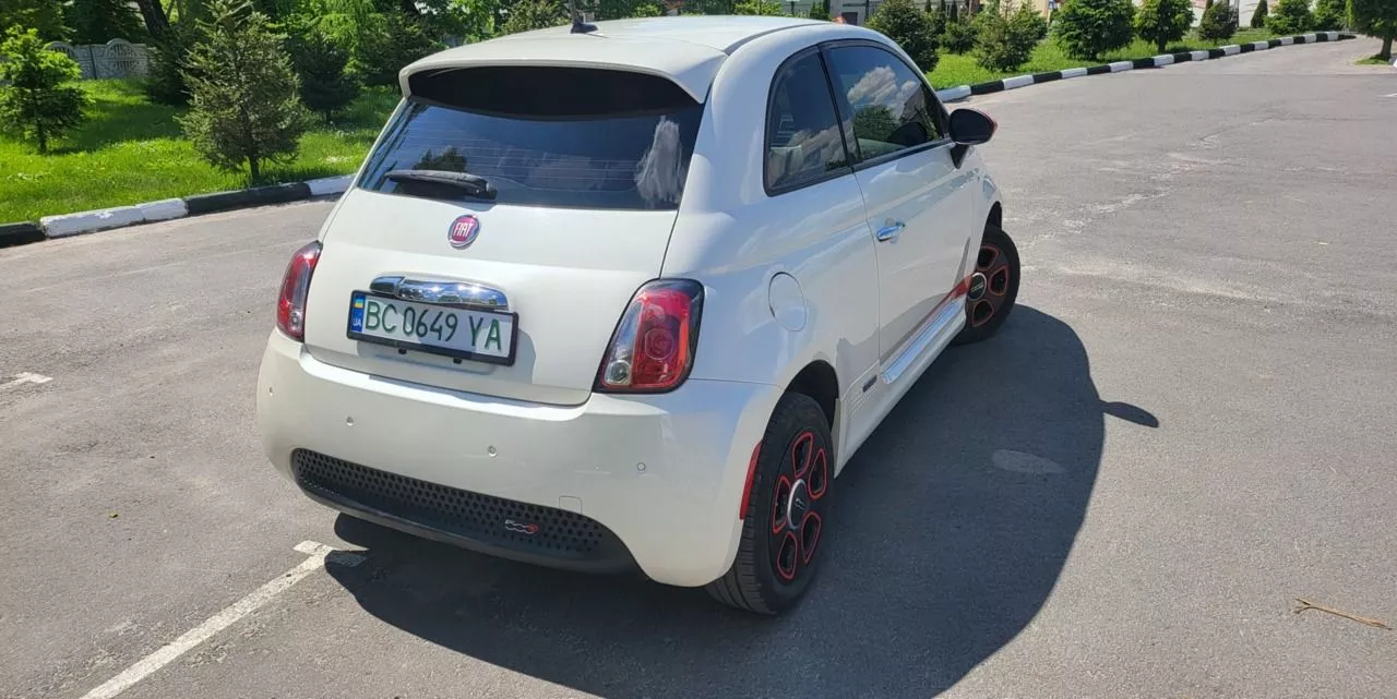 Fiat 500e  24 kWh 201511