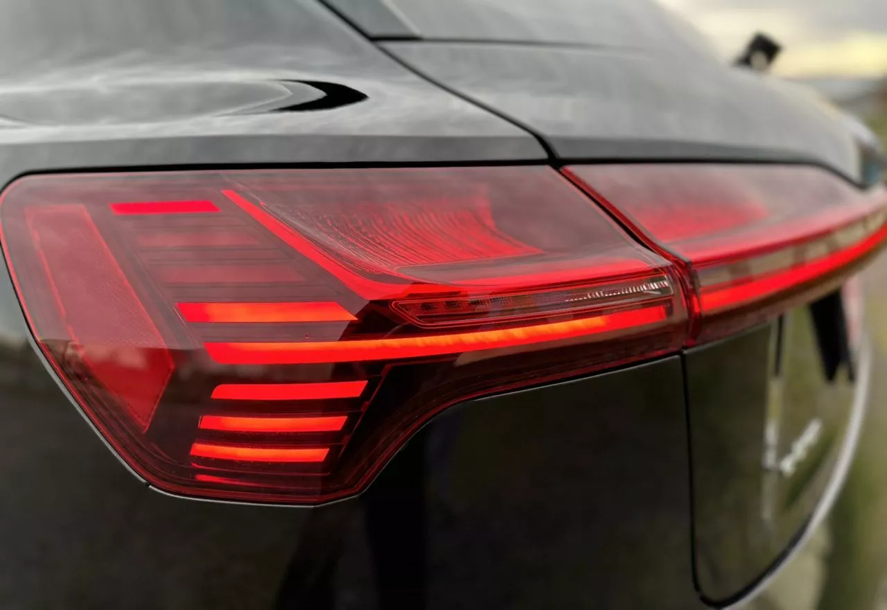 Audi E-tron  95 kWh 2019291