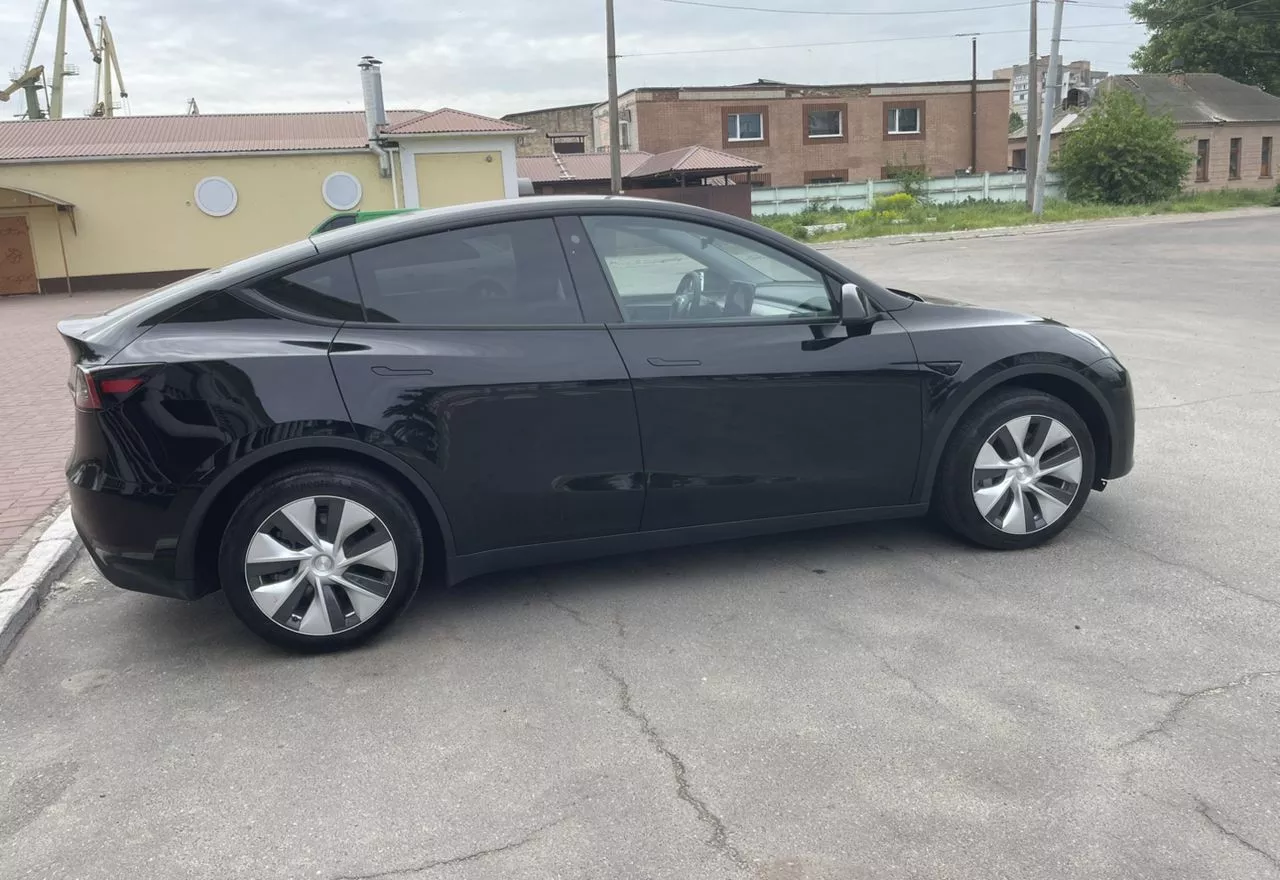 Tesla Model Y  75 kWh 202361