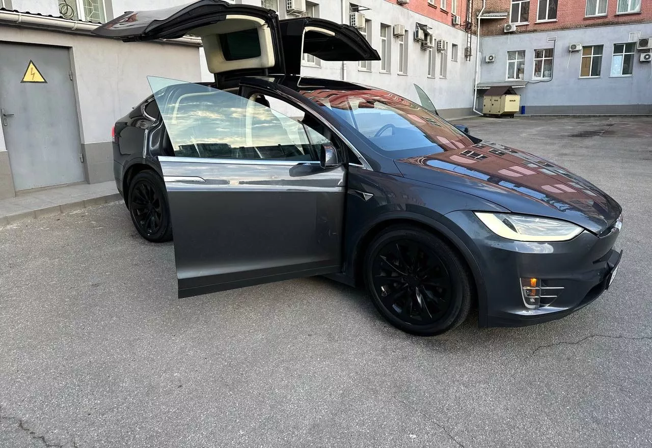 Tesla Model X  75 kWh 201761