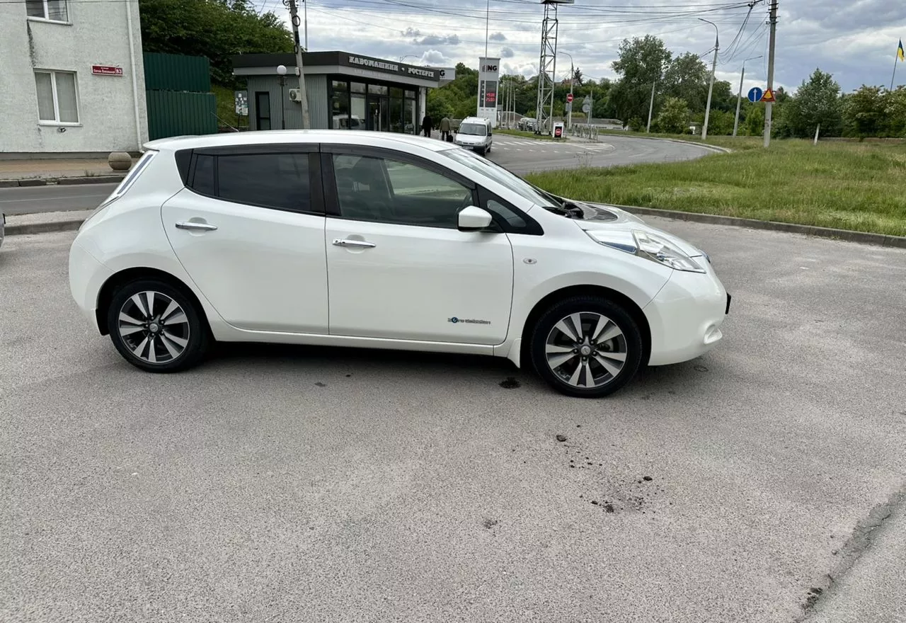 Nissan Leaf  201641