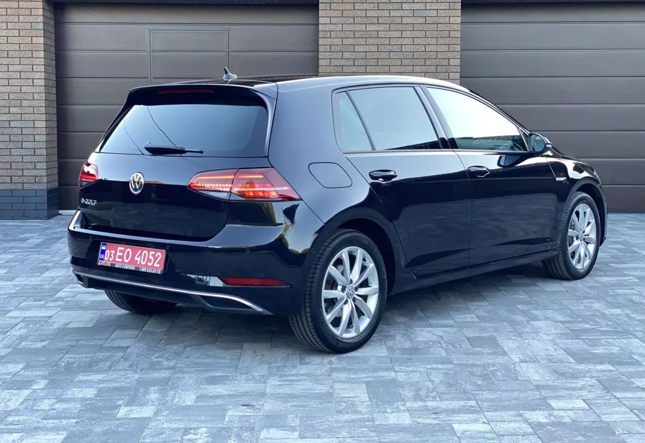 Volkswagen e-Golf  35.8 kWh 2019141