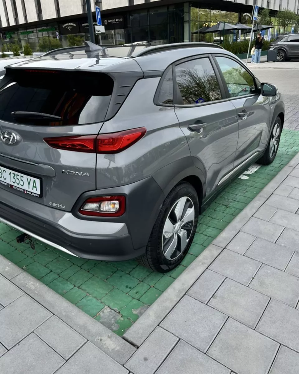 Hyundai Kona  67 kWh 201831