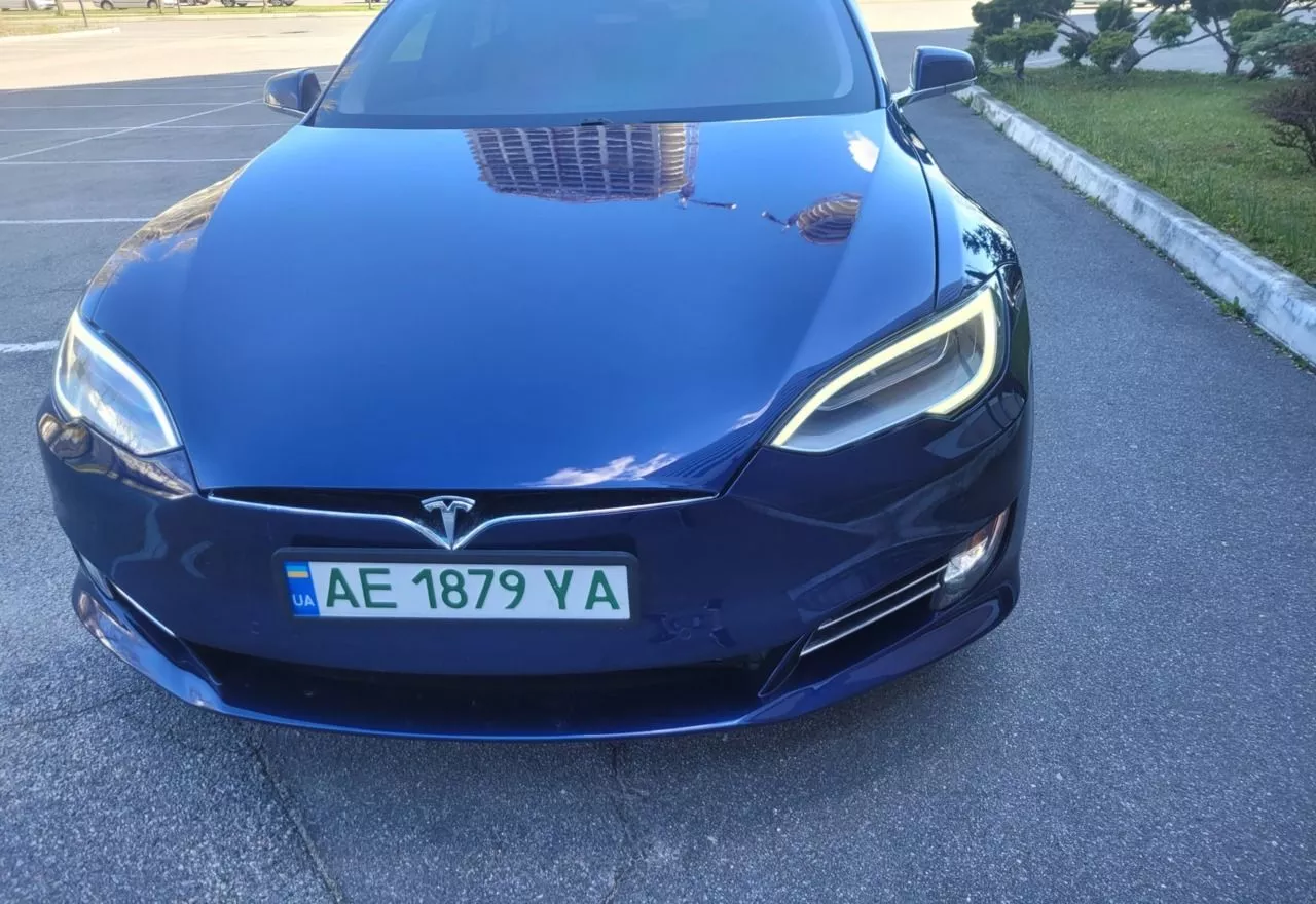 Tesla Model S  75 kWh 2018101