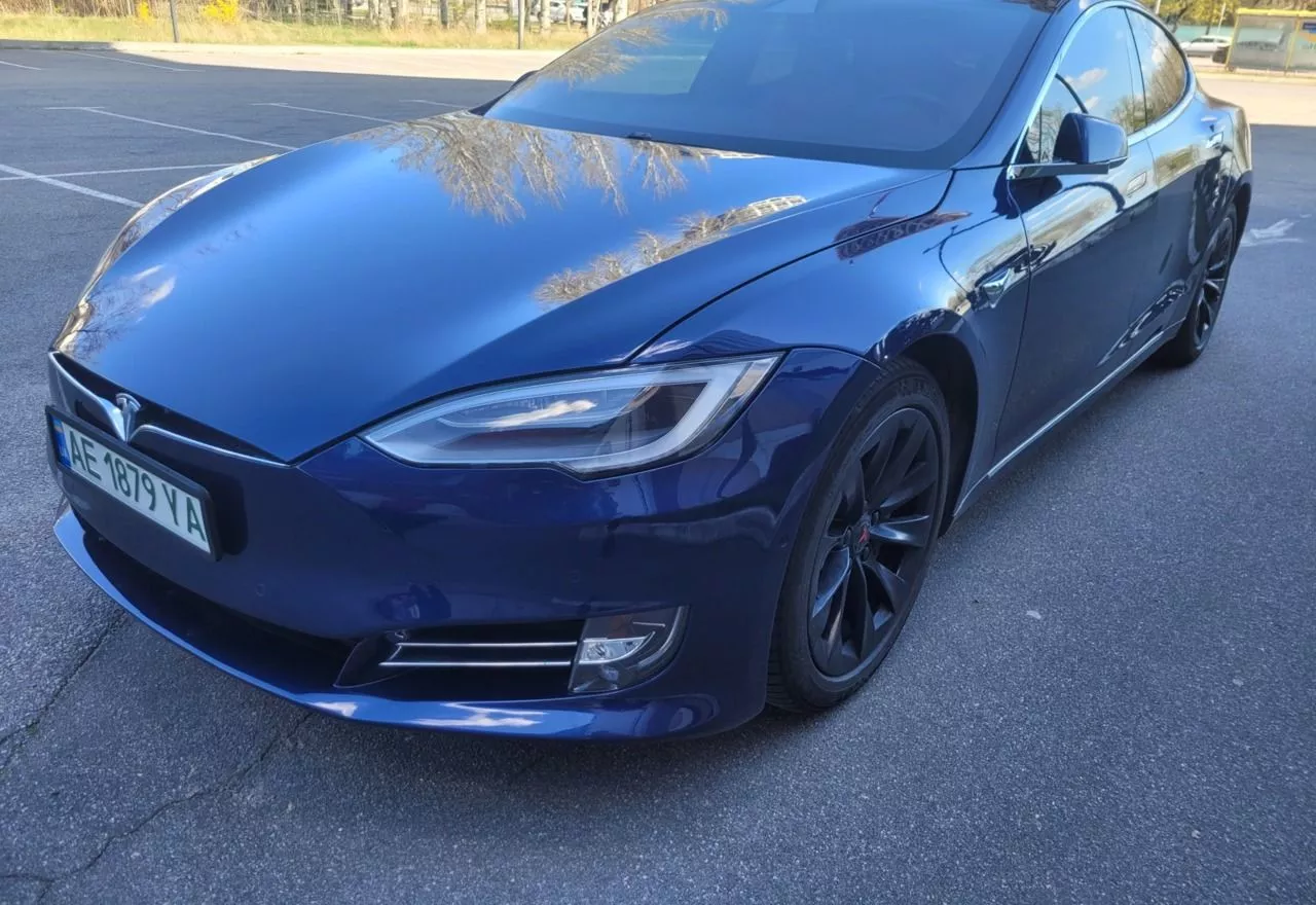 Tesla Model S  75 kWh 2018121