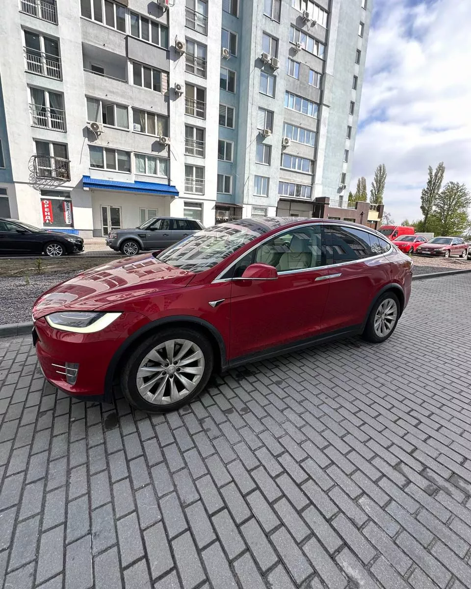 Tesla Model X  75 kWh 201821