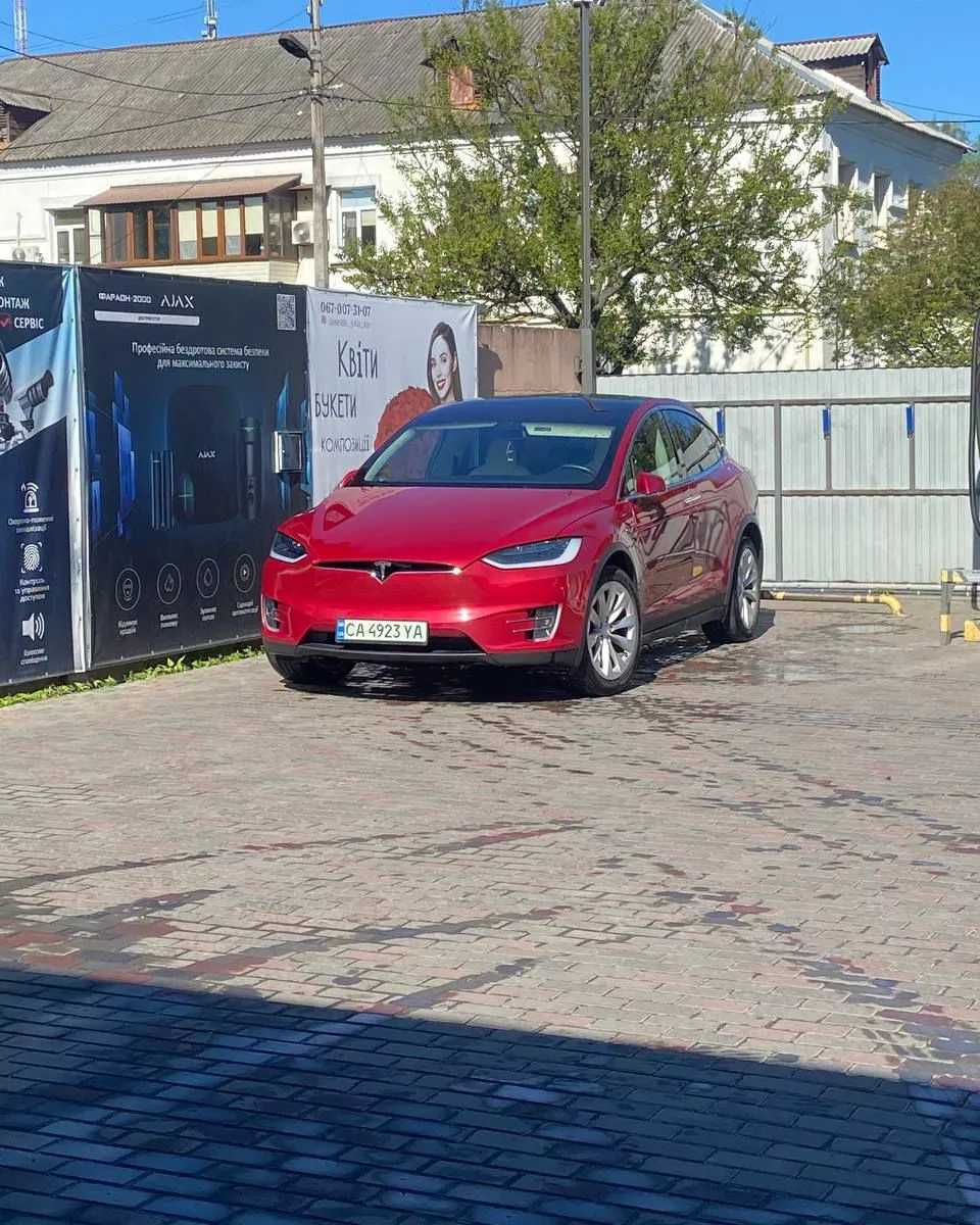 Tesla Model X  75 kWh 201841