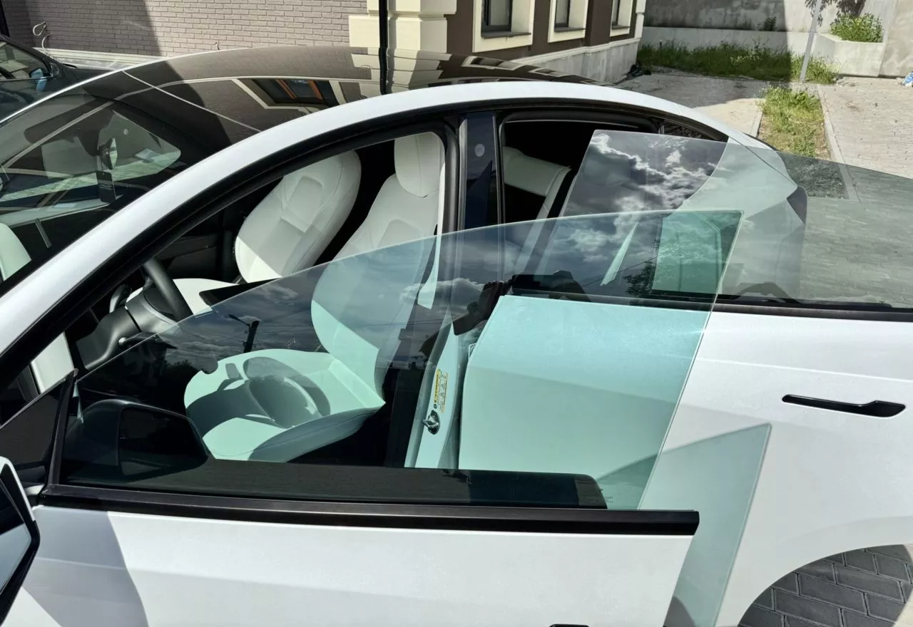 Tesla Model Y  82 kWh 202331