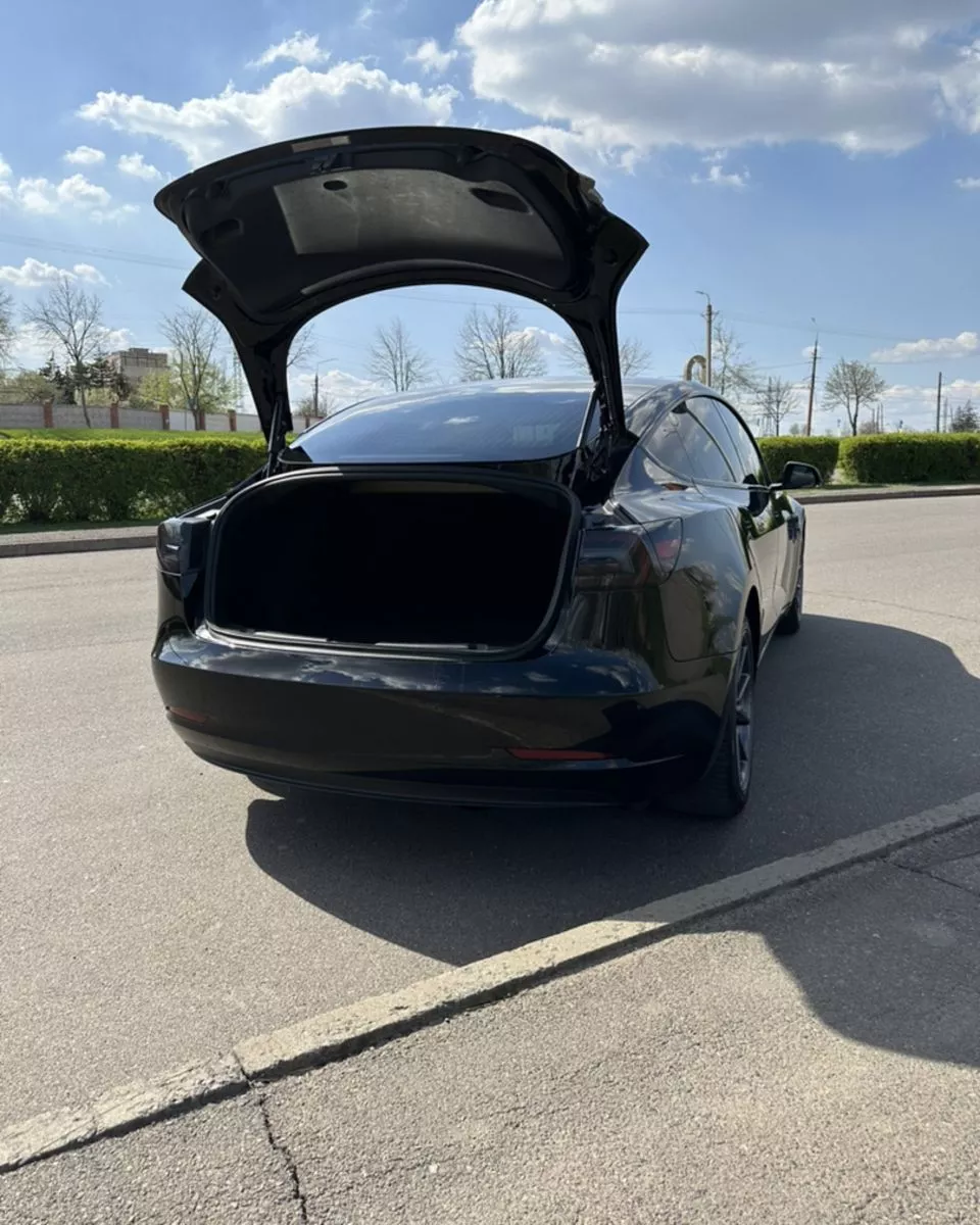 Tesla Model 3  80.5 kWh 2018231