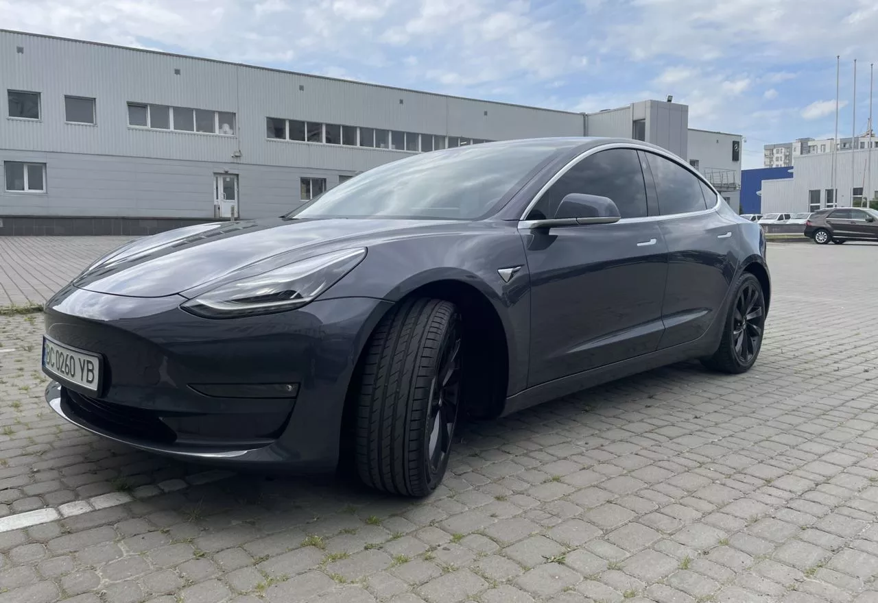 Tesla Model 3  75 kWh 201921