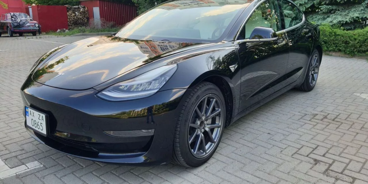 Tesla Model 3 