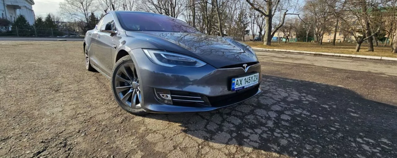 Tesla Model S  75 kWh 201801