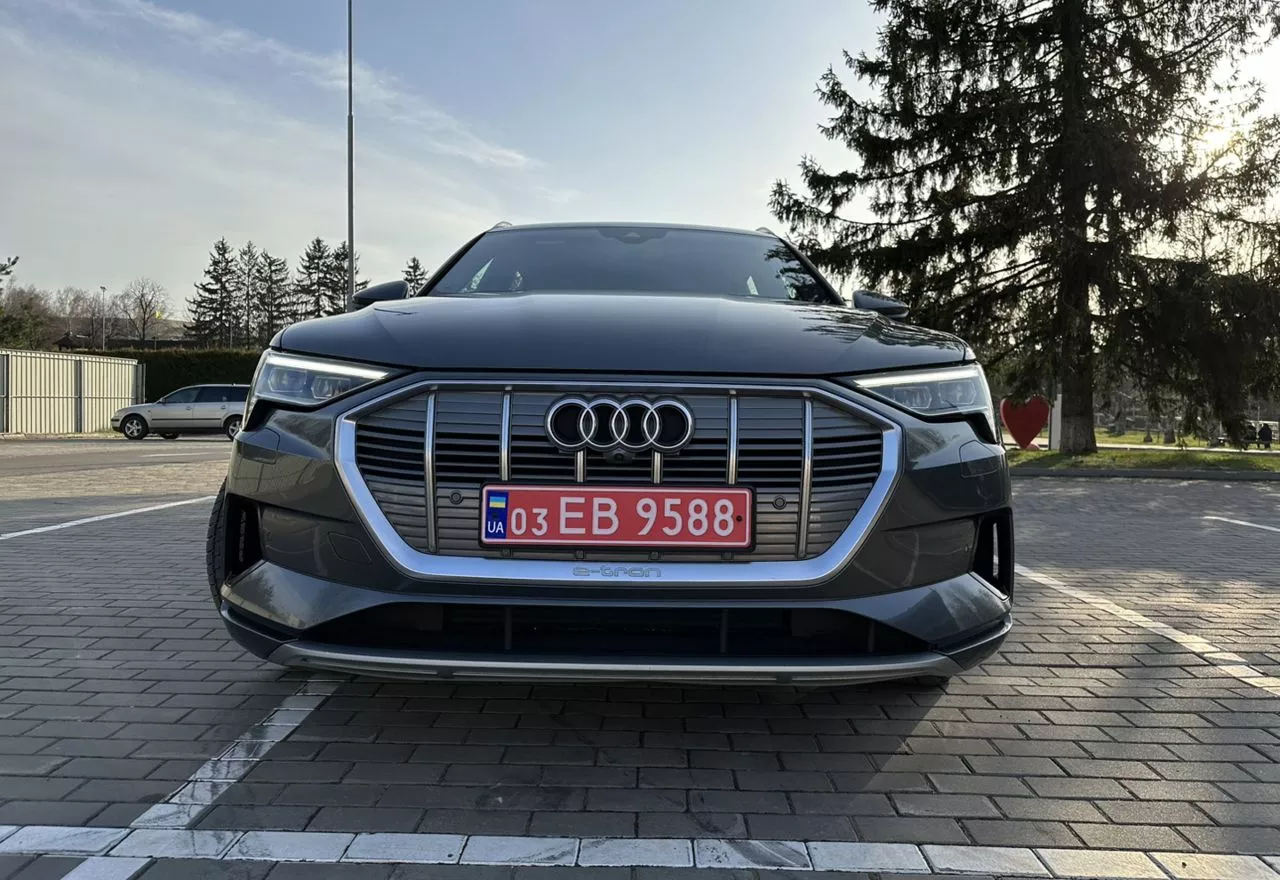 Audi E-tron  201941