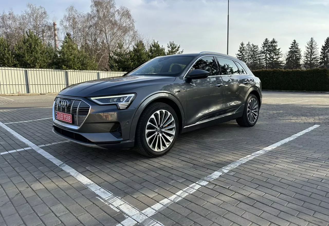 Audi E-tron  201961