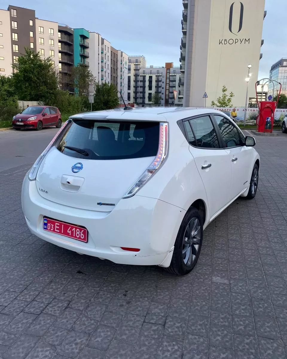 Nissan Leaf  24 kWh 201441