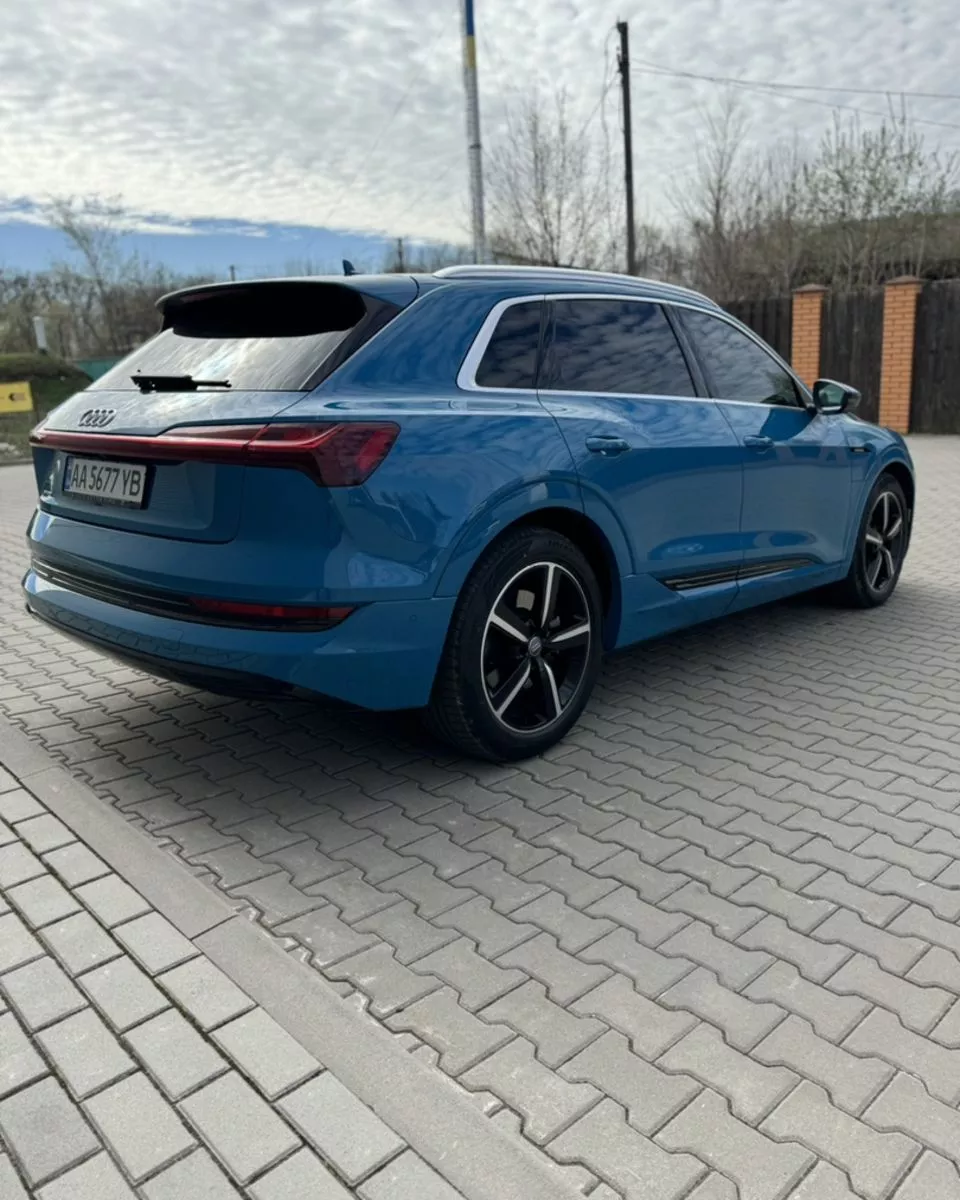 Audi E-tron  95 kWh 2019151