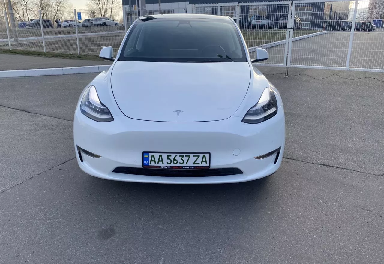 Tesla Model Y  82 kWh 2022161