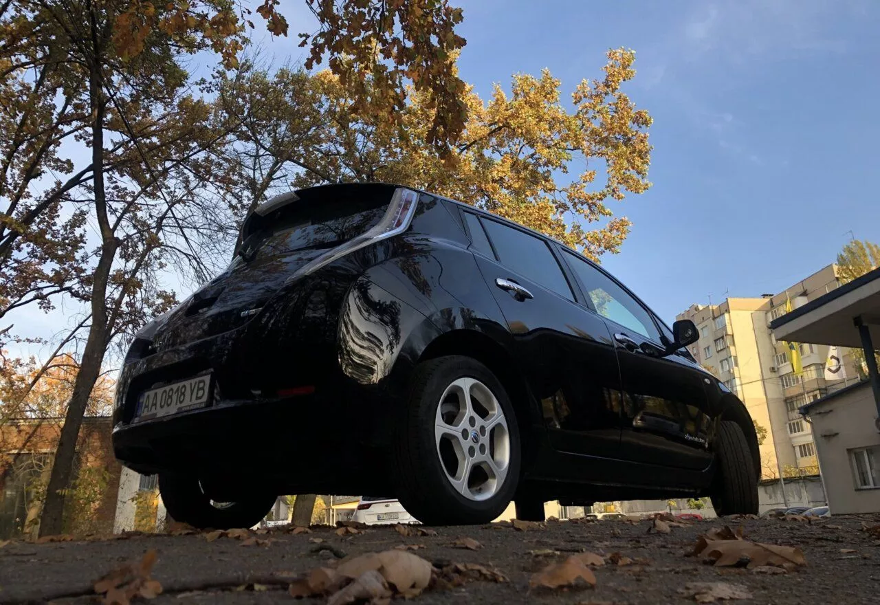 Nissan Leaf  24 kWh 2012281