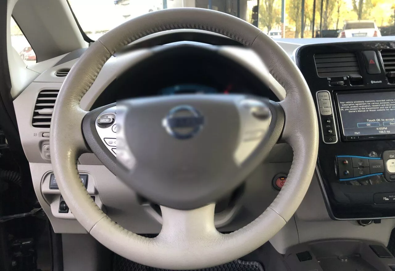 Nissan Leaf  24 kWh 2012391