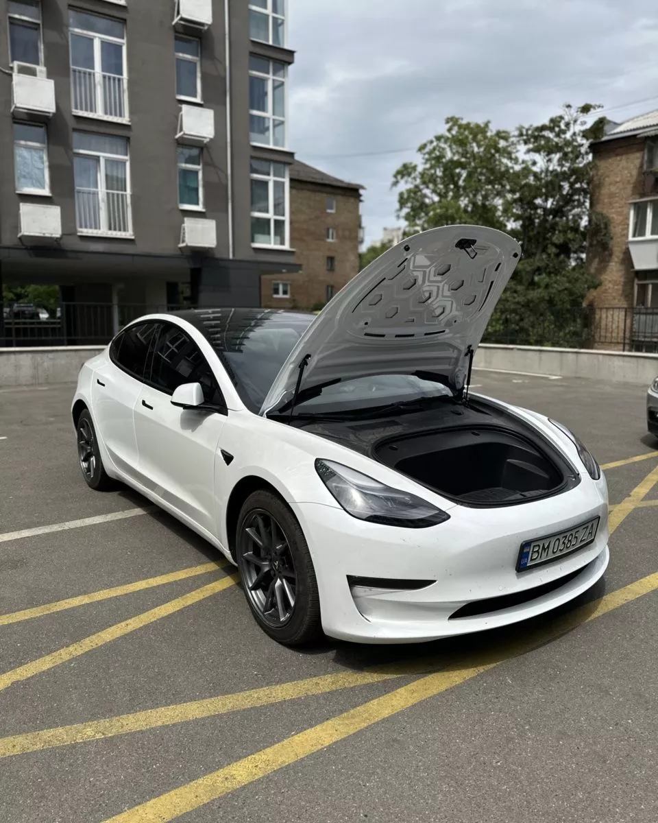 Tesla Model 3  80.5 kWh 202231