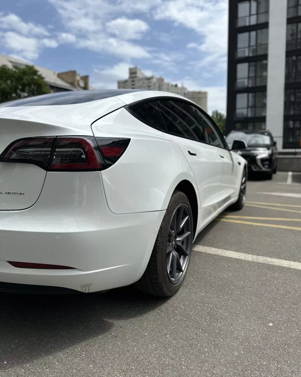 Tesla Model 3  80.5 kWh 202261