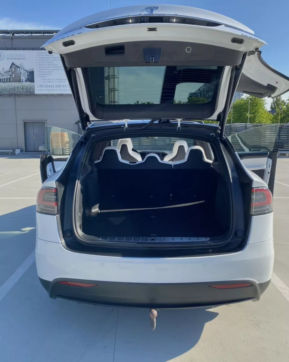 Tesla Model X  100 kWh 2018251