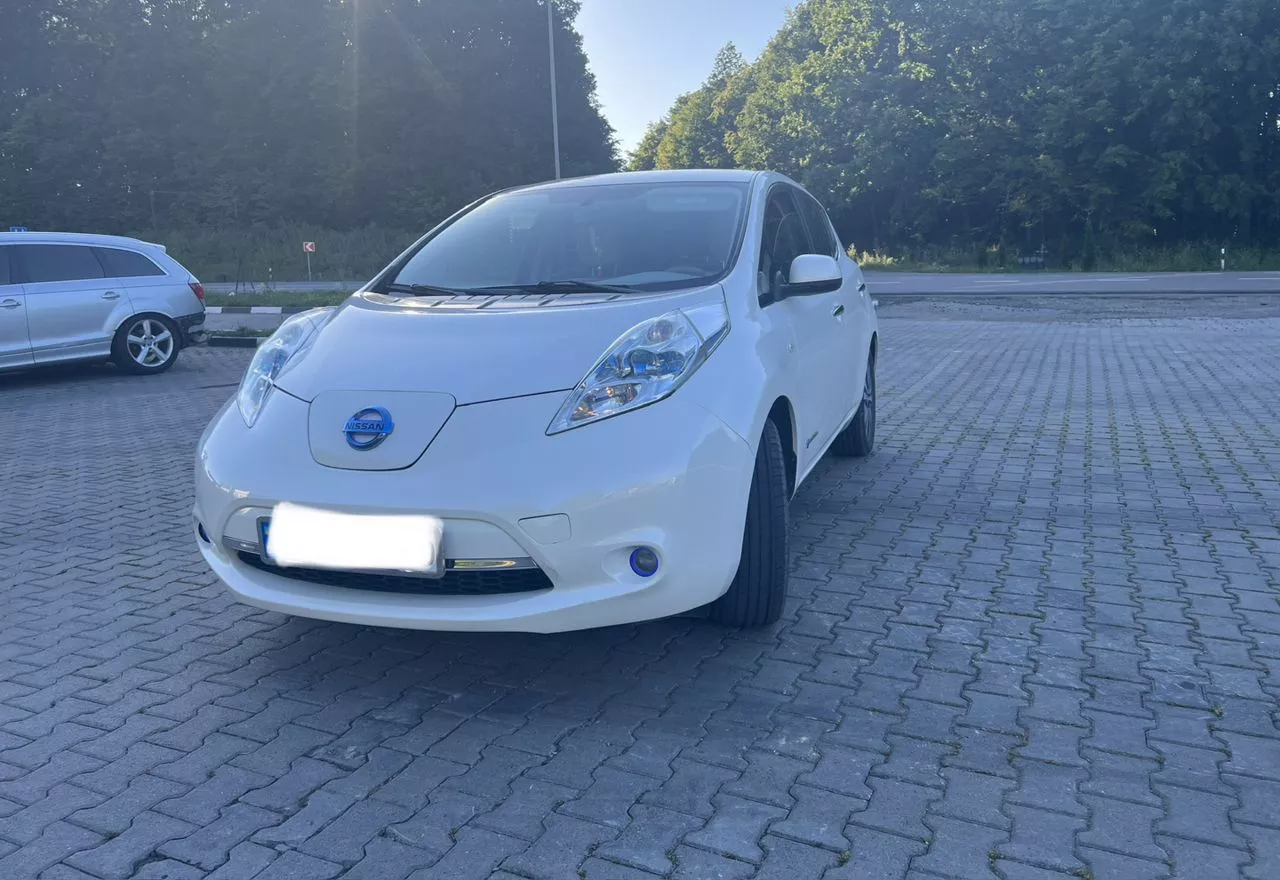 Nissan Leaf  24 kWh 201311