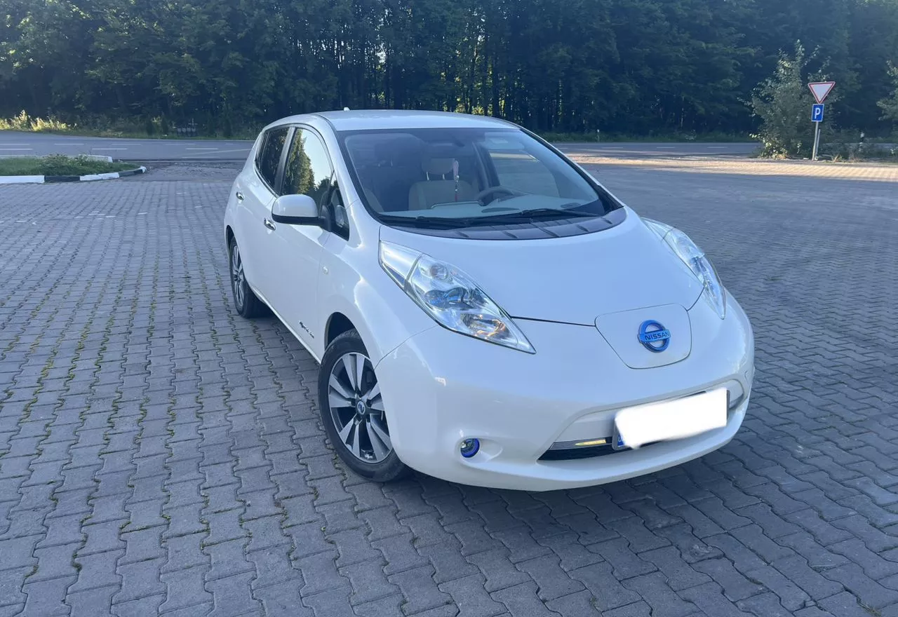 Nissan Leaf  24 kWh 201321