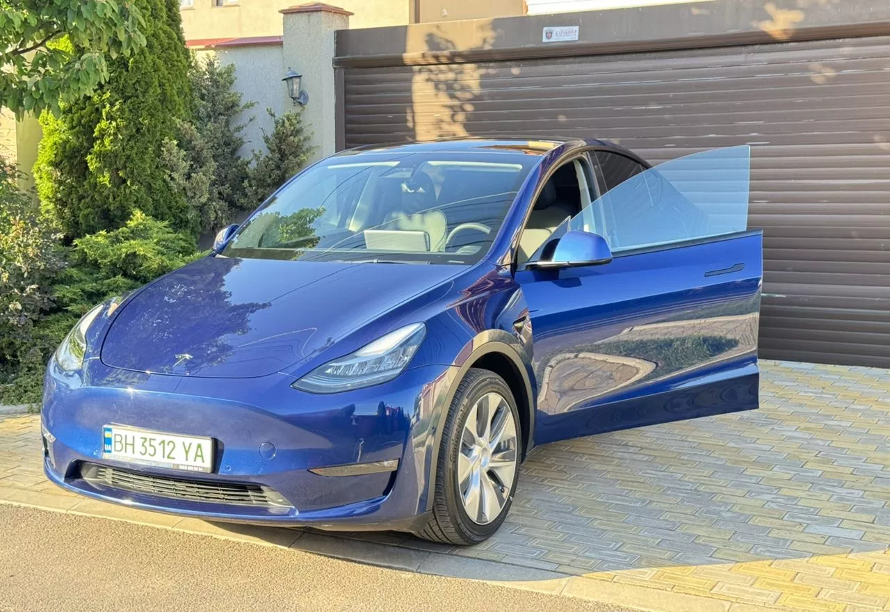 Tesla Model Y  82 kWh 202101