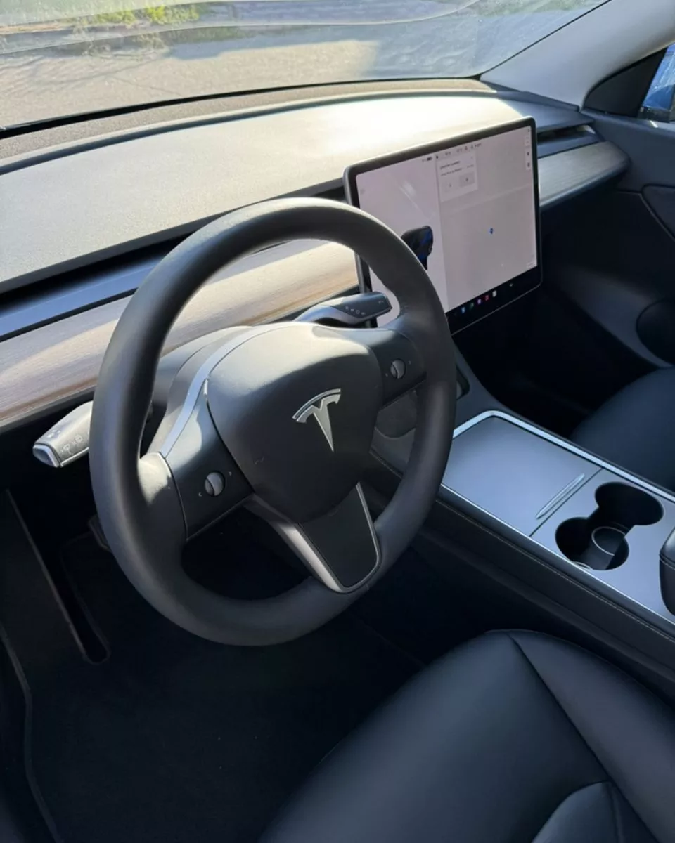 Tesla Model Y  82 kWh 202171