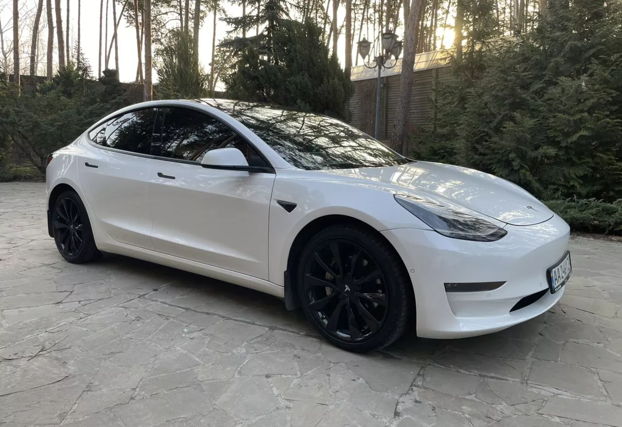 Tesla Model 3  75 kWh 201821