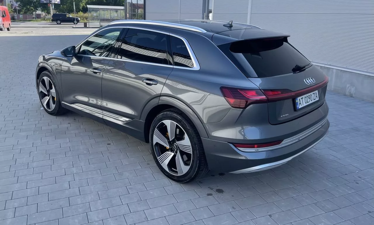 Audi E-tron  95 kWh 2019161