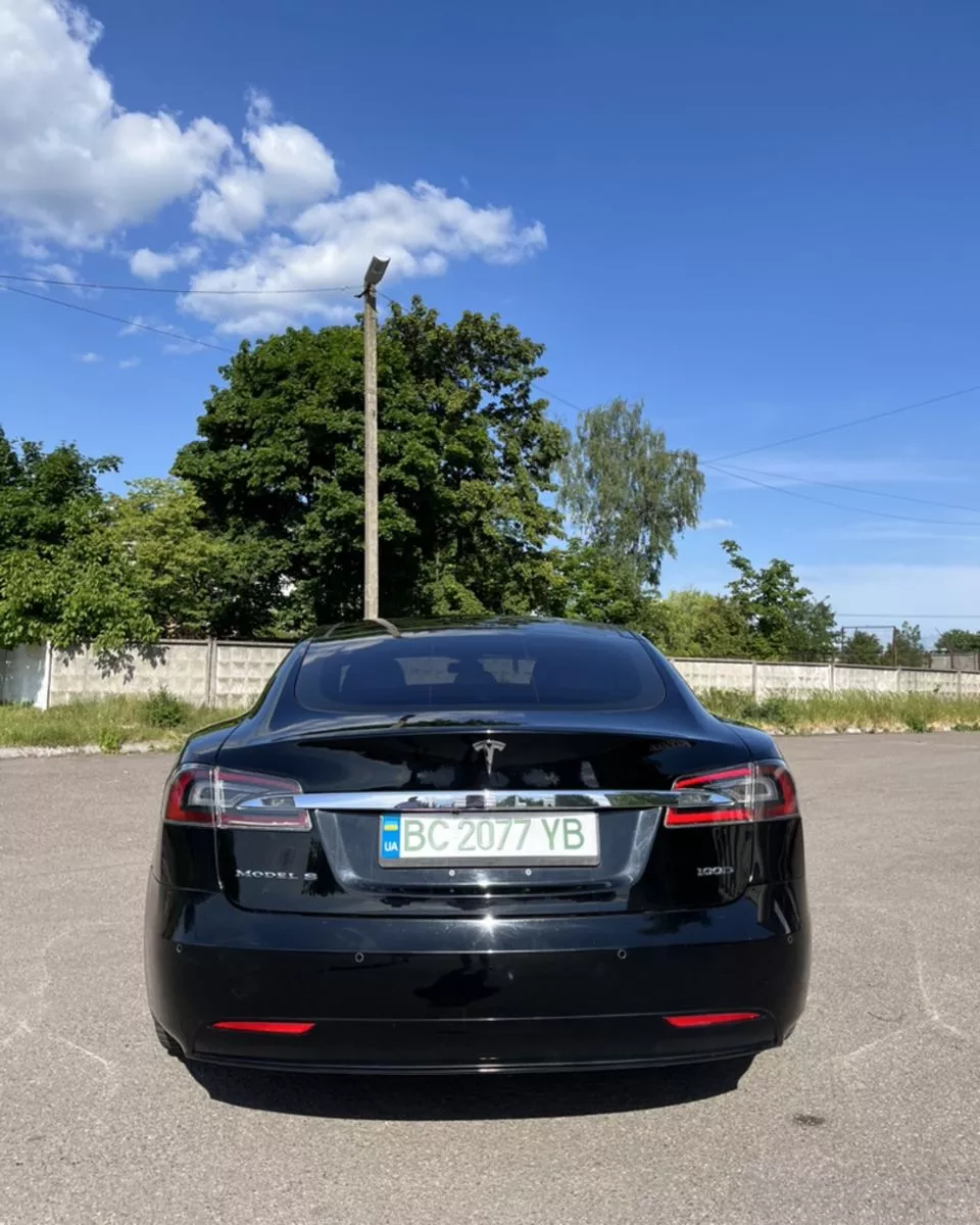 Tesla Model S  100 kWh 201731