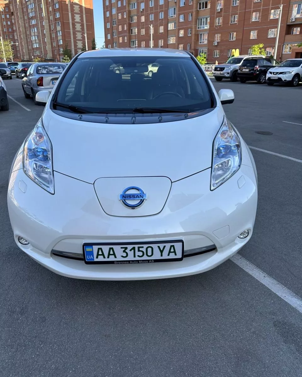 Nissan Leaf  24 kWh 2016221