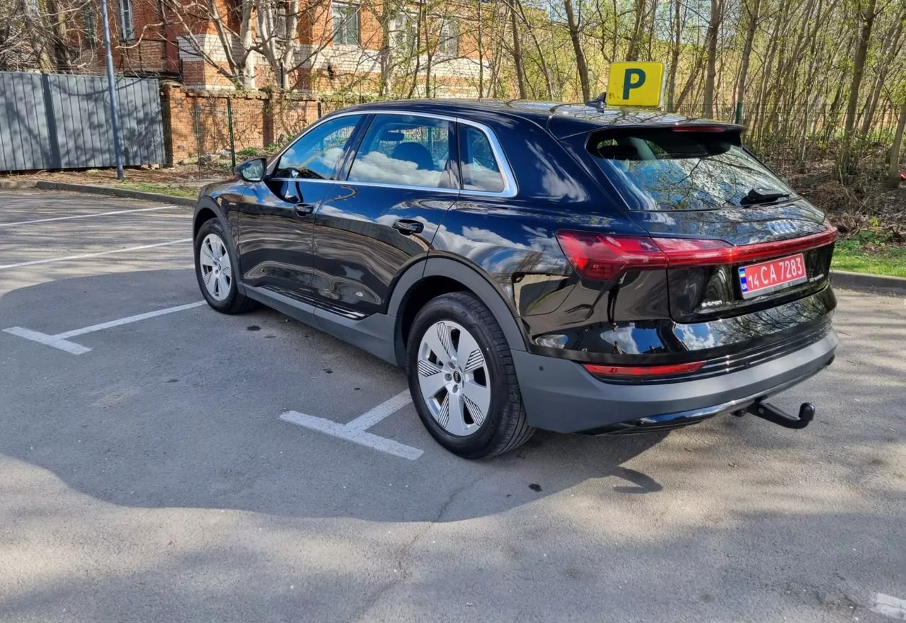 Audi E-tron  71 kWh 202141