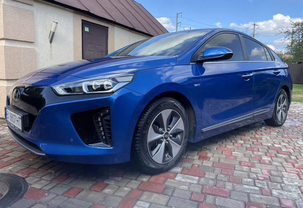 Hyundai Ioniq 