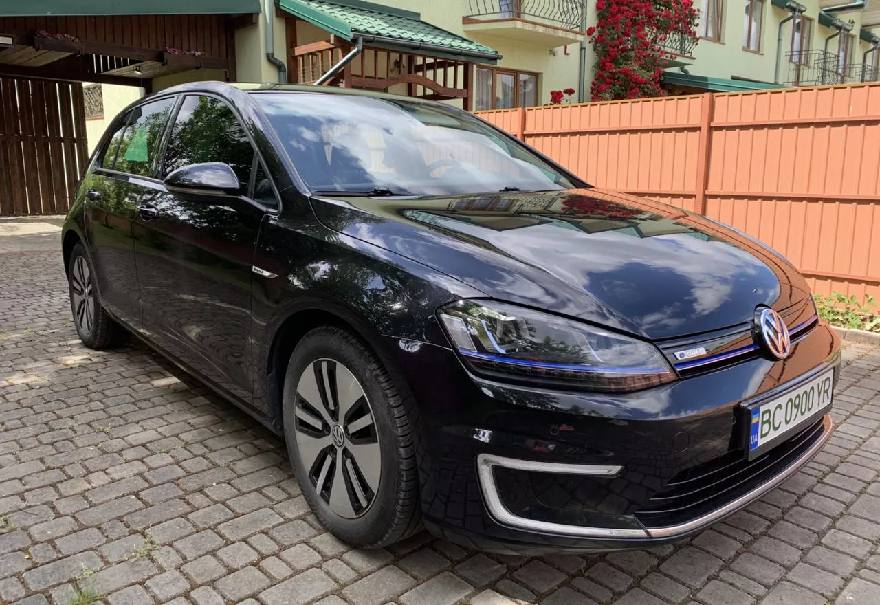 Volkswagen e-Golf  24 kWh 201591