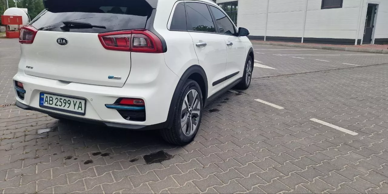 Kia Niro  64 kWh 2019181