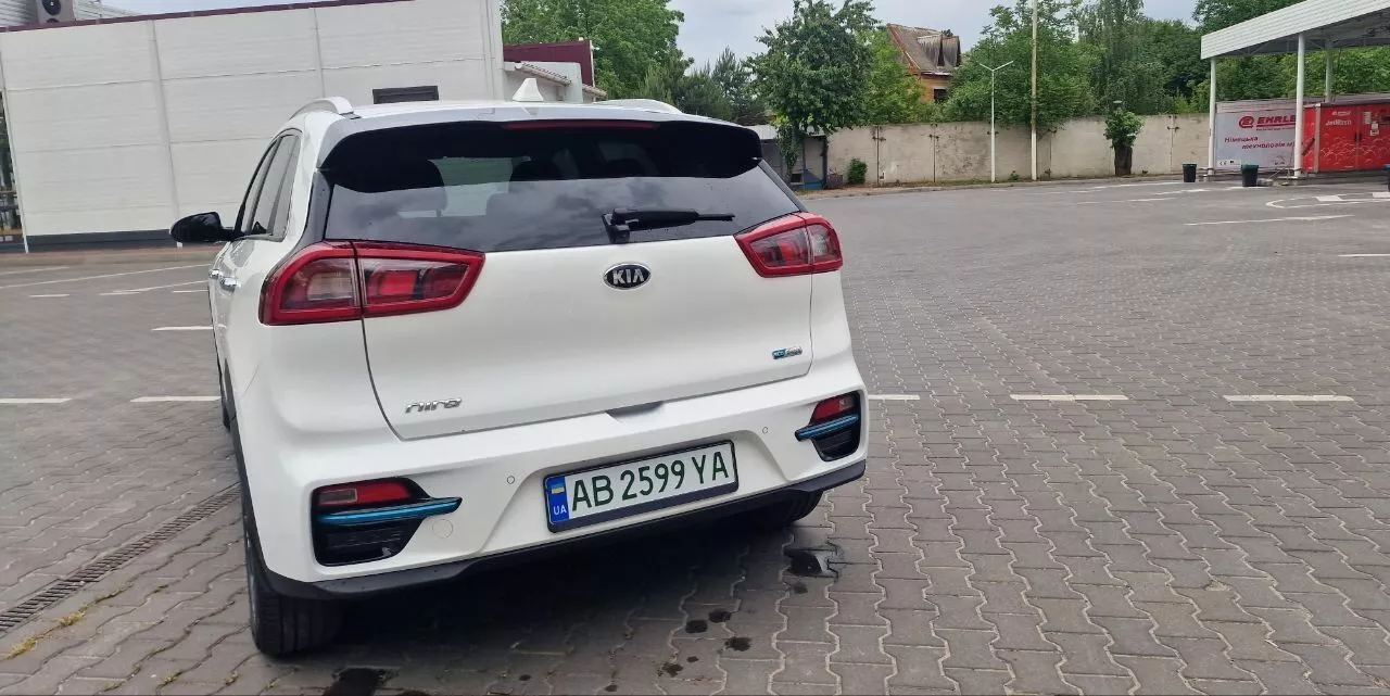 Kia Niro  64 kWh 2019201