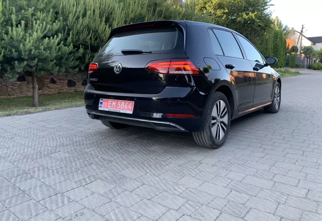 Volkswagen e-Golf  36 kWh 201841