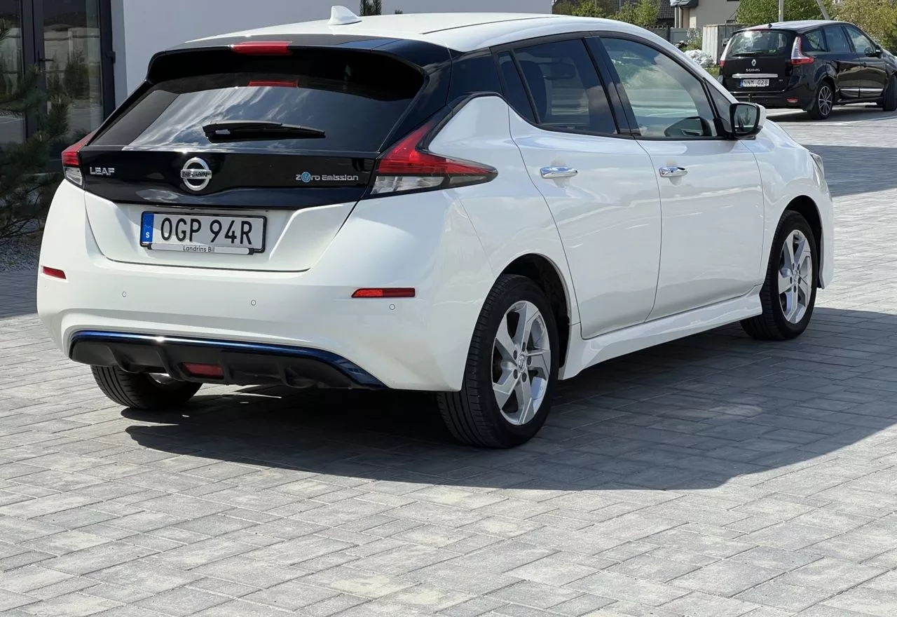 Nissan Leaf  40 kWh 2022101