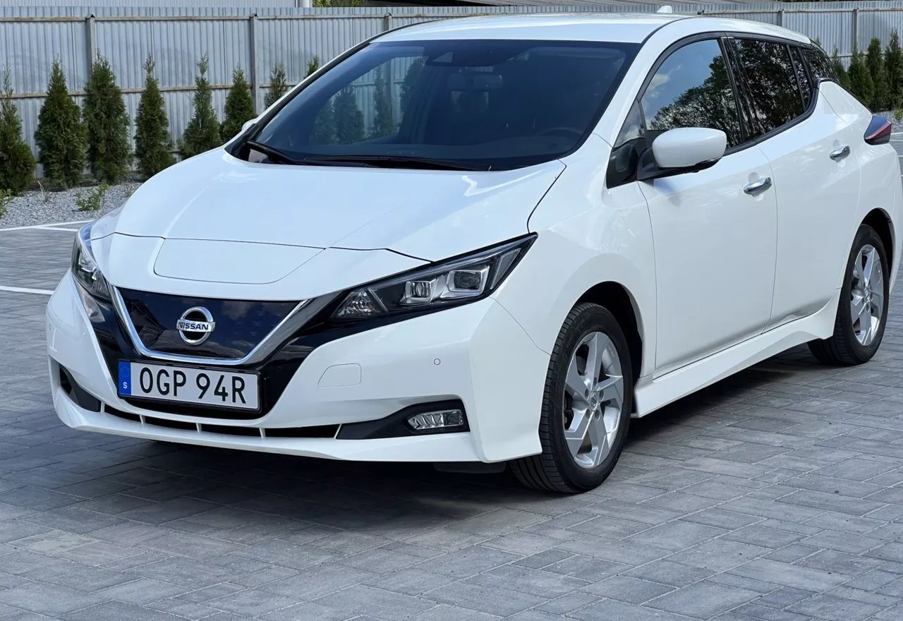 Nissan Leaf  40 kWh 2022111