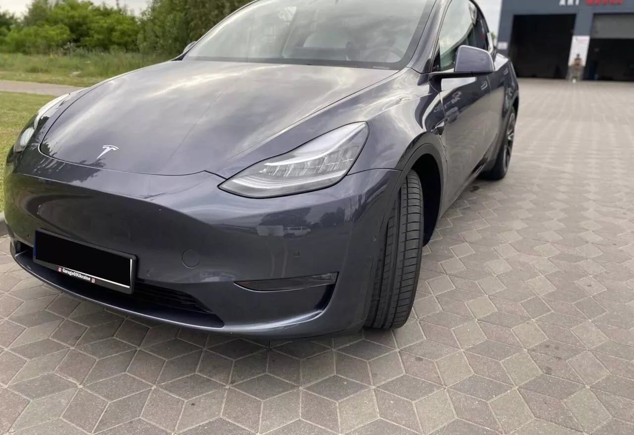 Tesla Model Y  75 kWh 202121