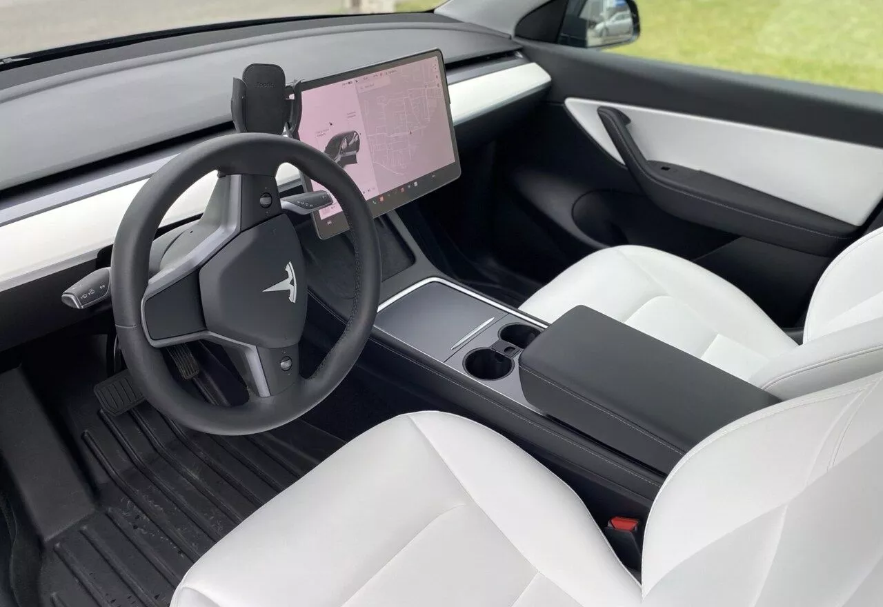 Tesla Model Y  75 kWh 202171