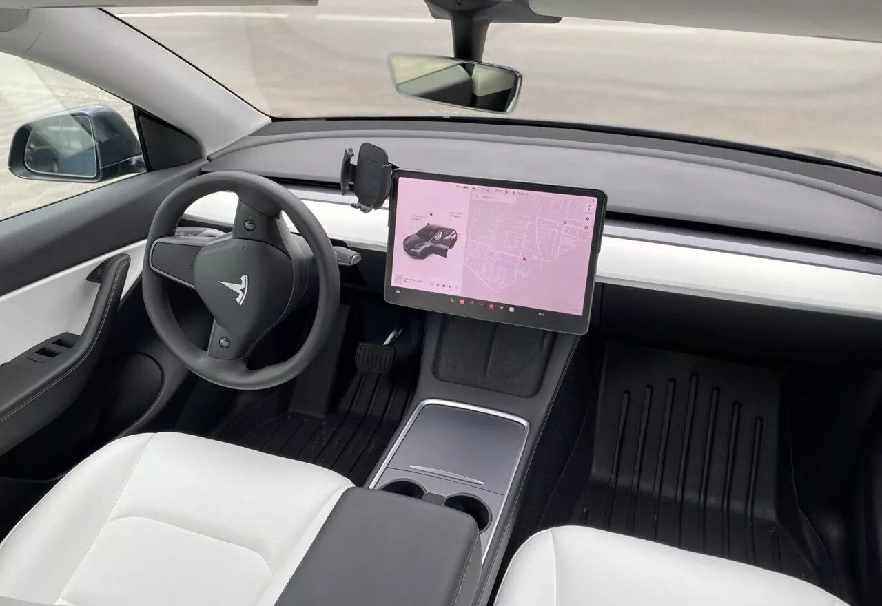 Tesla Model Y  75 kWh 2021121