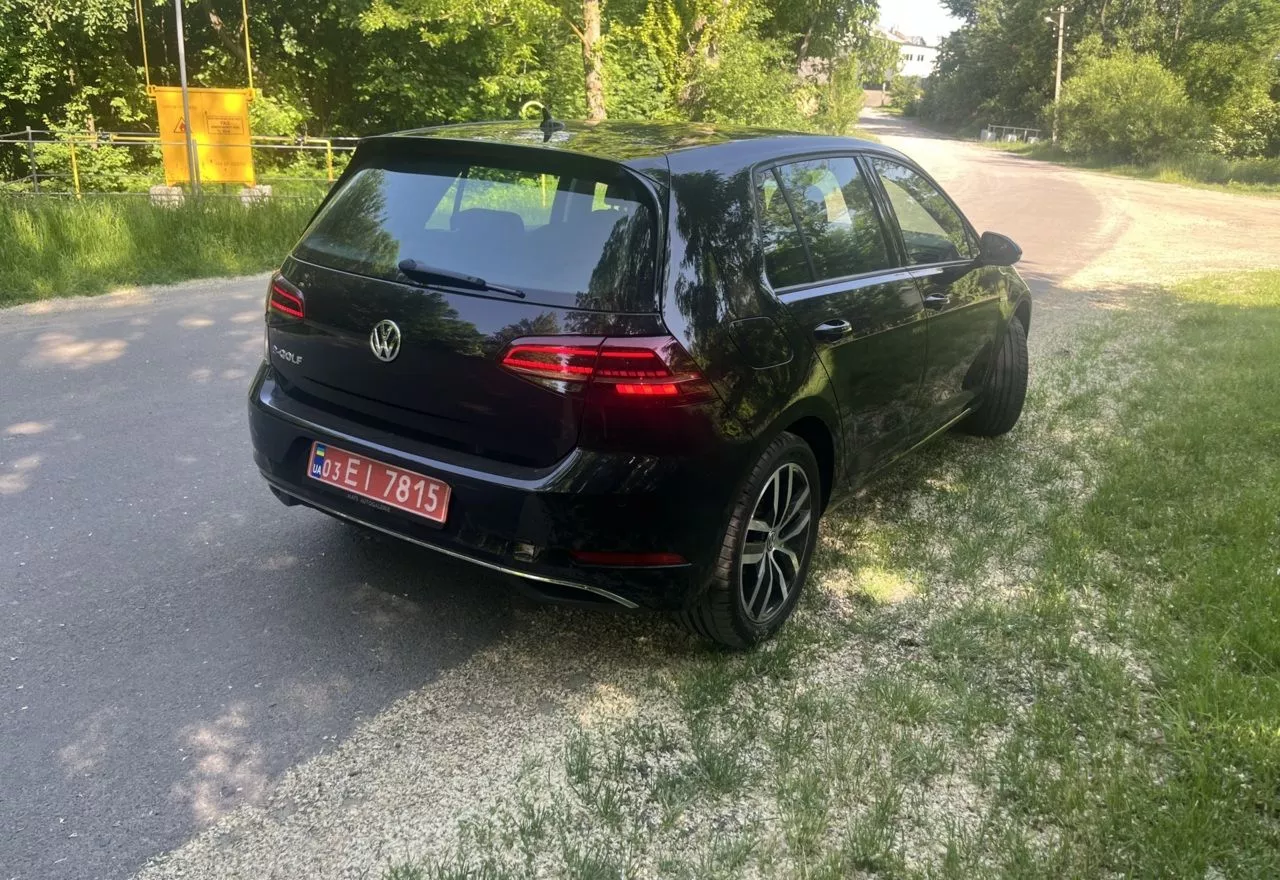 Volkswagen e-Golf  35.8 kWh 202061