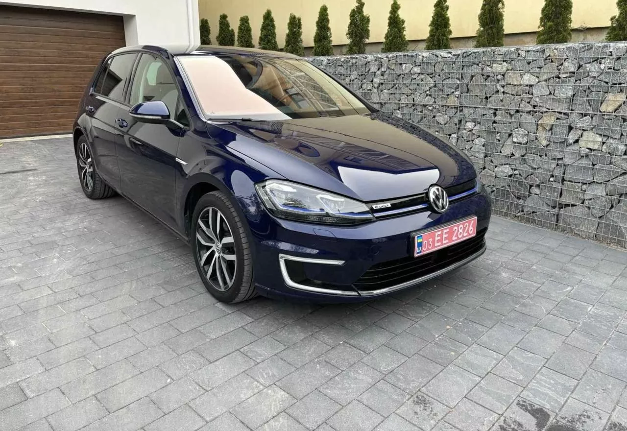 Volkswagen e-Golf 