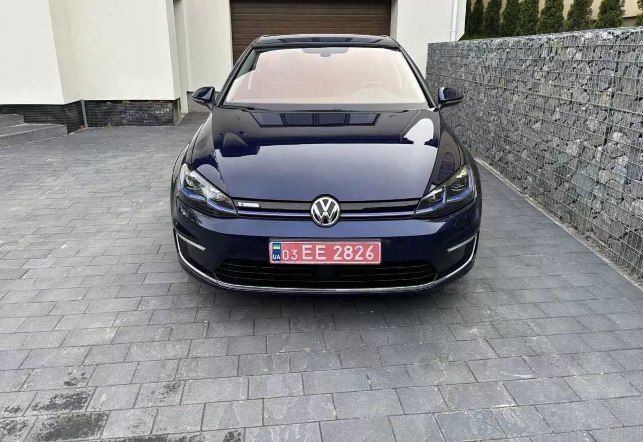 Volkswagen e-Golf  35.8 kWh 201821